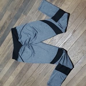 Booty scrunch lifting leggings